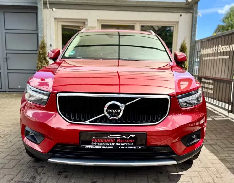 Volvo XC40 XC 40 D4 Momentum AWD *360K*LED*HARMAN*NAVI*SHZ* 01/2019-photo-5
