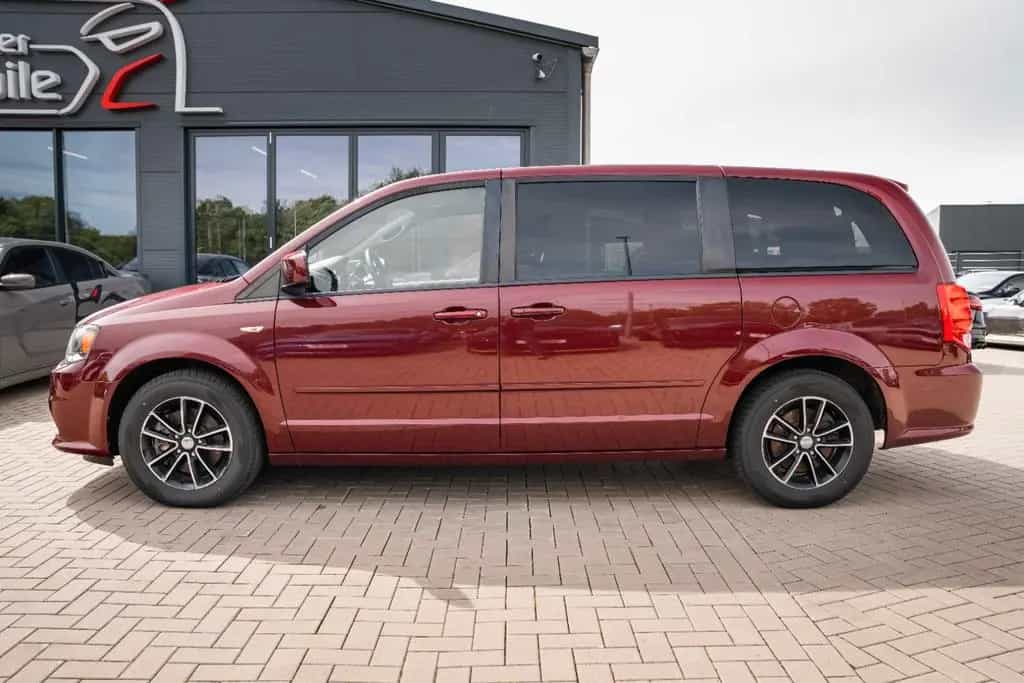 Dodge Grand Caravan 3,6 V6 7 Sitze/KAMERA/TOP 11/2017-photo-10