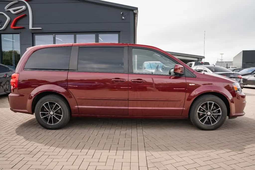Dodge Grand Caravan 3,6 V6 7 Sitze/KAMERA/TOP 11/2017-photo-11