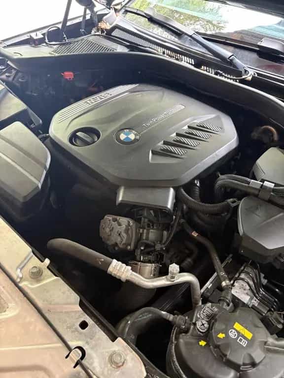 BMW 320 Gepflegter 320er 01/2020-photo-13