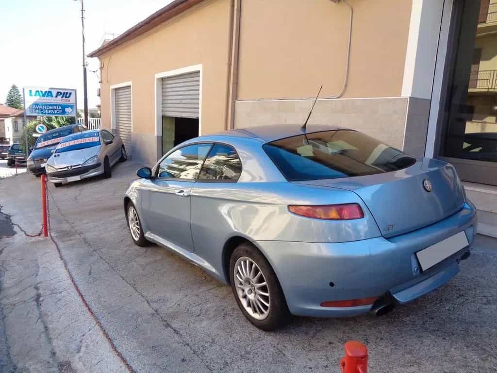Alfa Romeo GT 1.9 MJT 16V Distinctive 02/2005-photo-4