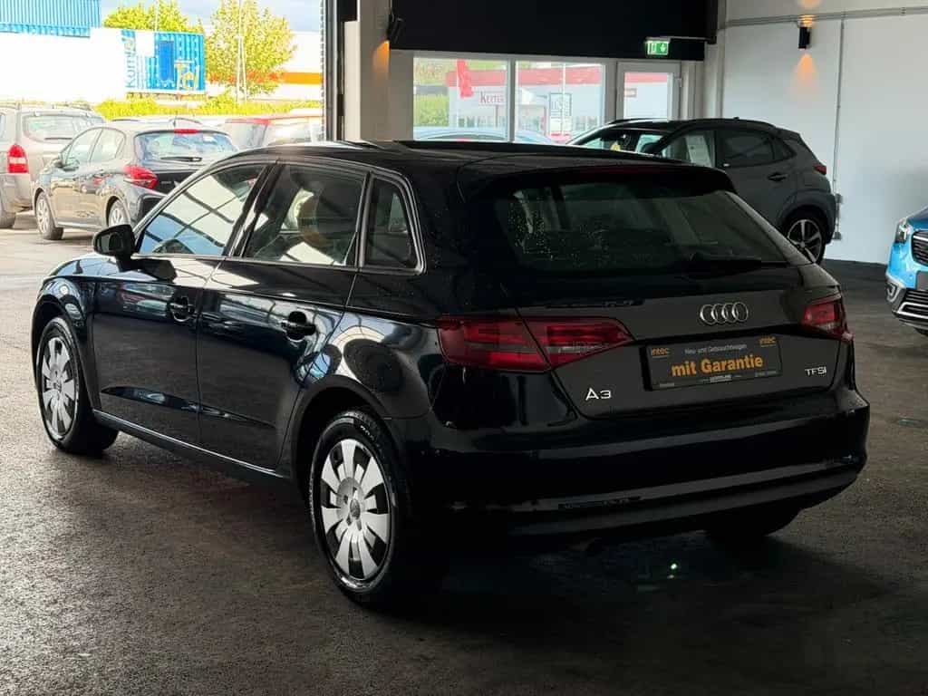 Audi A3 Sportback**Attraction**erst 91Tkm**Garantie** 05/2015-photo-4