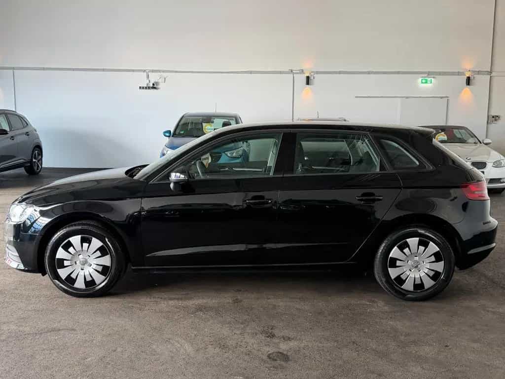 Audi A3 Sportback**Attraction**erst 91Tkm**Garantie** 05/2015-photo-8