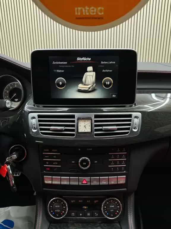 Mercedes-Benz CLS-Class AMG-Paket / Designo / 9G-TRONIC / 07/2015-photo-33