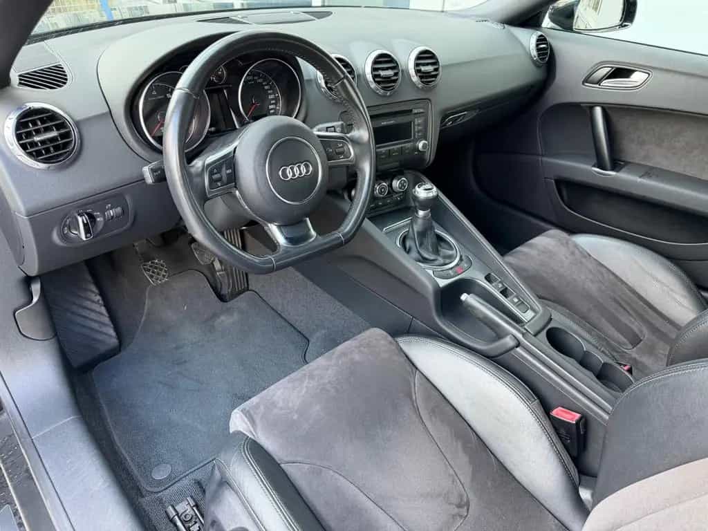 Audi TT 1.8 TFSI Roadster S-Line 07/2014-photo-11