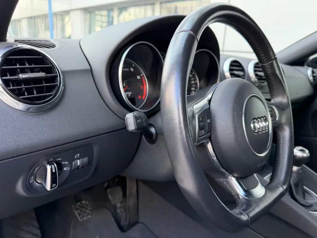 Audi TT 1.8 TFSI Roadster S-Line 07/2014-photo-14