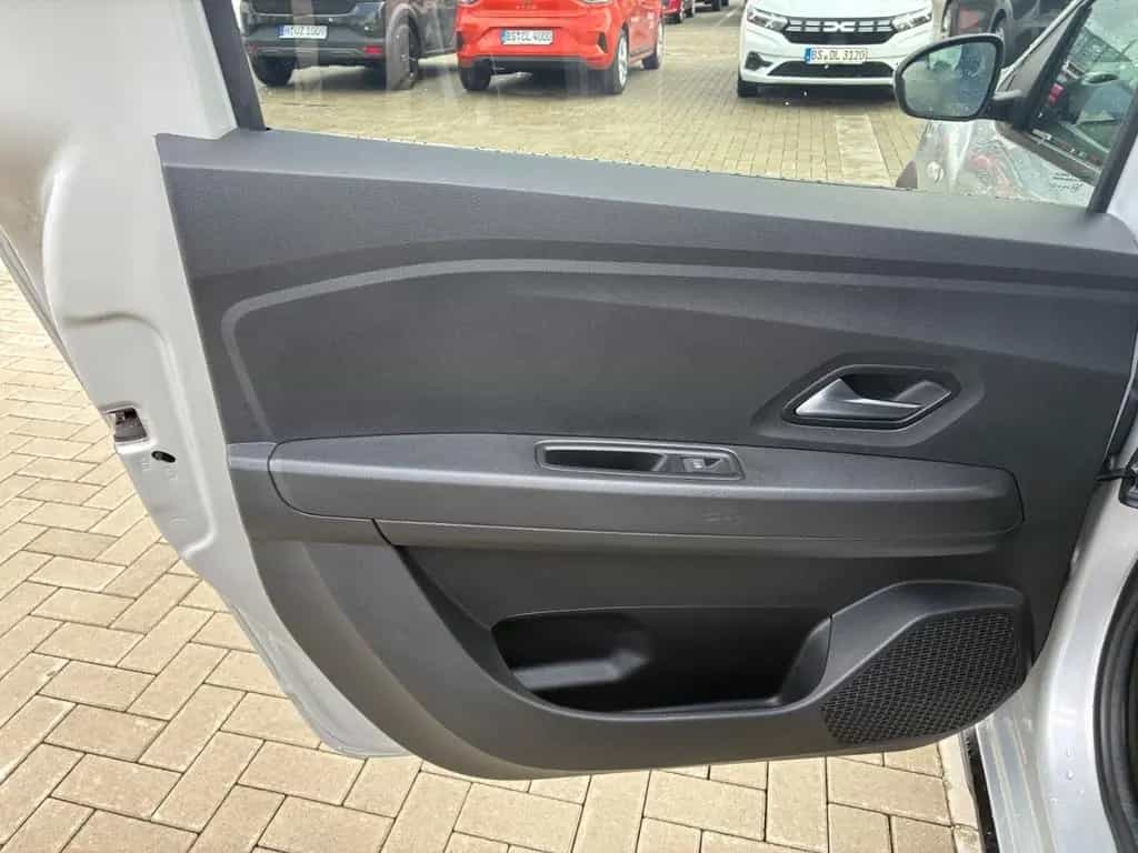 Dacia Jogger Comfort Keycard Handsfree+Klimaanlage+AHK 05/2022-photo-16