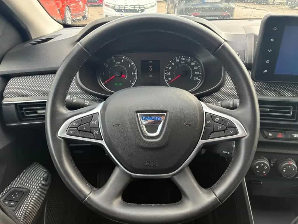 Dacia Jogger Comfort Keycard Handsfree+Klimaanlage+AHK 05/2022-photo-17