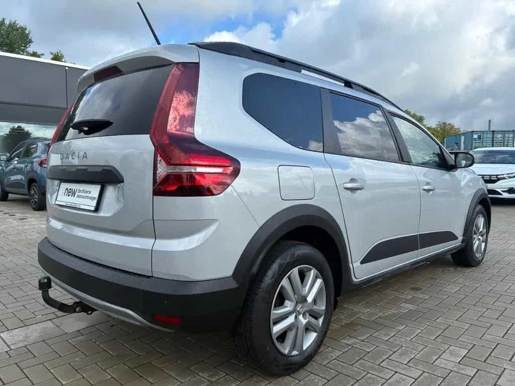 Dacia Jogger Comfort Keycard Handsfree+Klimaanlage+AHK 05/2022-photo-4