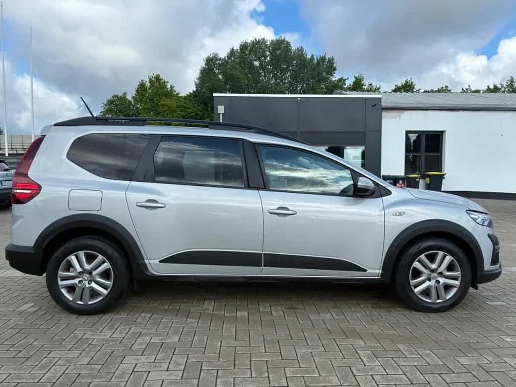Dacia Jogger Comfort Keycard Handsfree+Klimaanlage+AHK 05/2022-photo-5