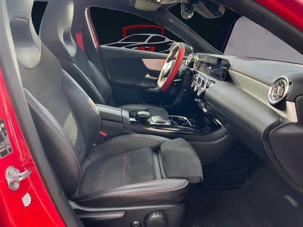 Mercedes-Benz A 35 AMG Performance 4Matic/Panoramadach/1. Hand 02/2019-photo-12