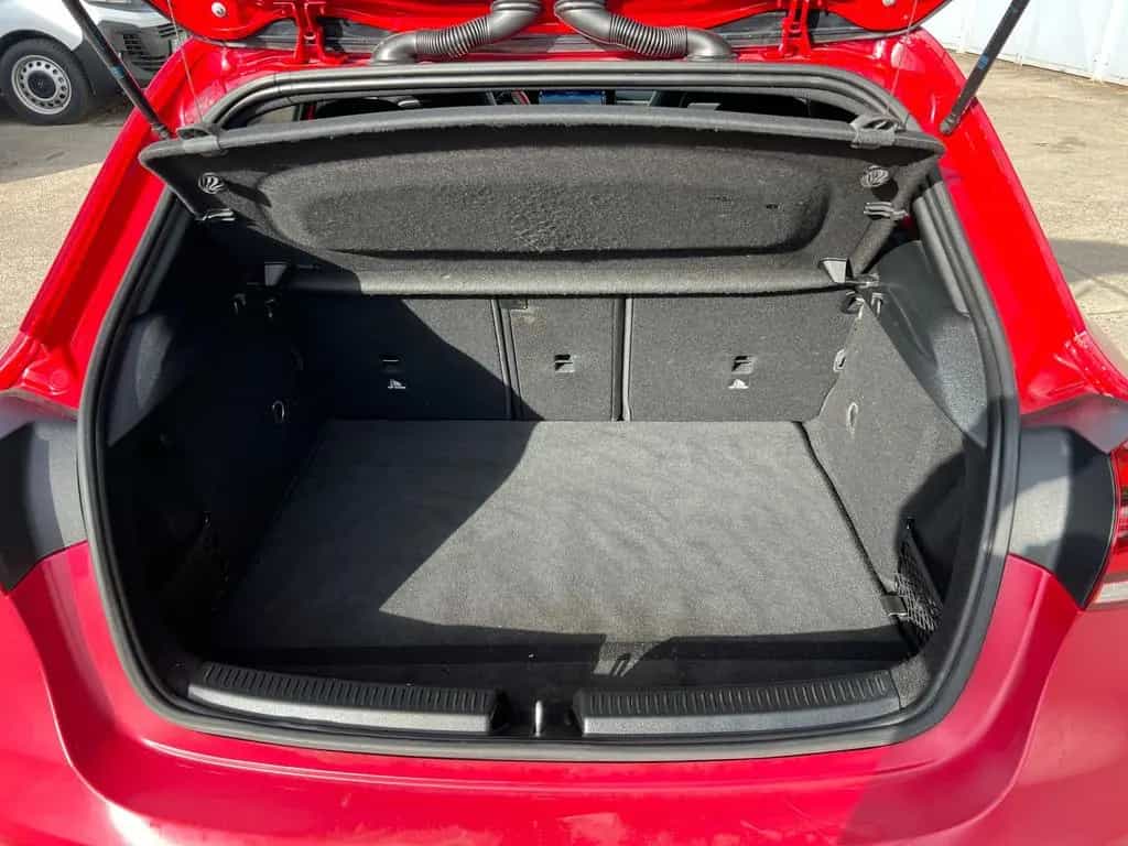 Mercedes-Benz A 35 AMG Performance 4Matic/Panoramadach/1. Hand 02/2019-photo-16