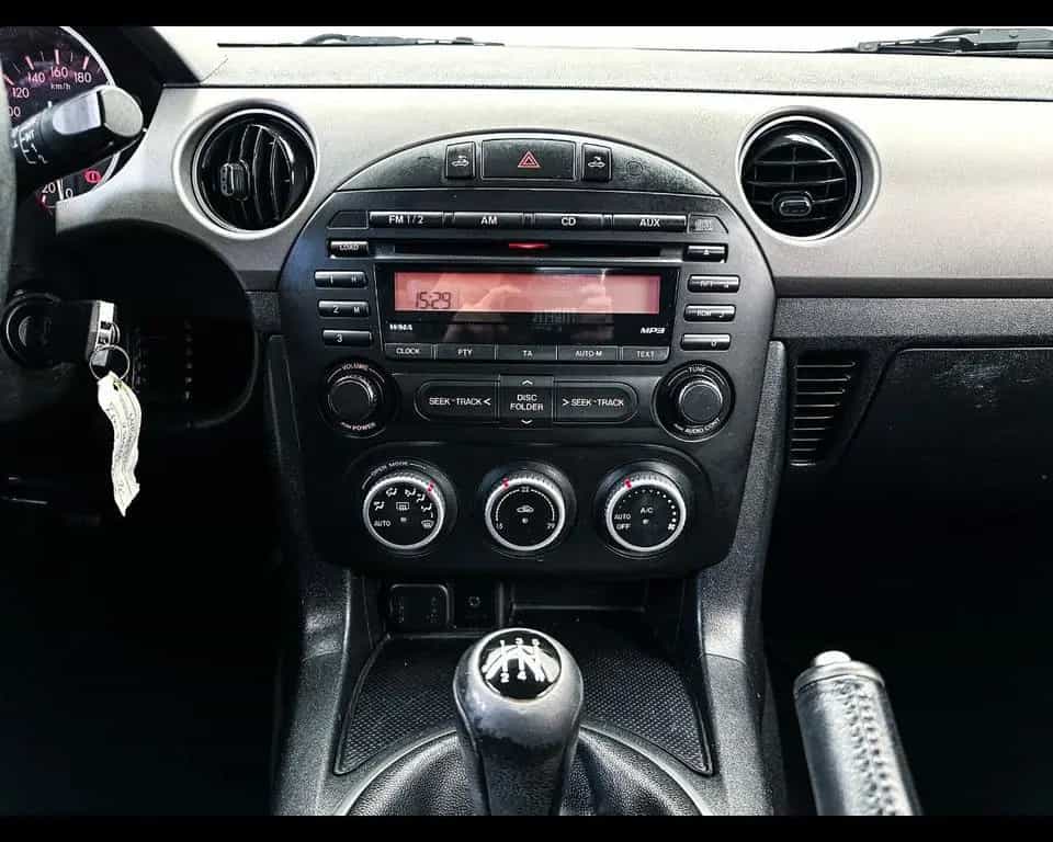 Mazda MX-5 MAZDA MX-5 1.8 Center-Line Roadster Coupe 06/2011-photo-10