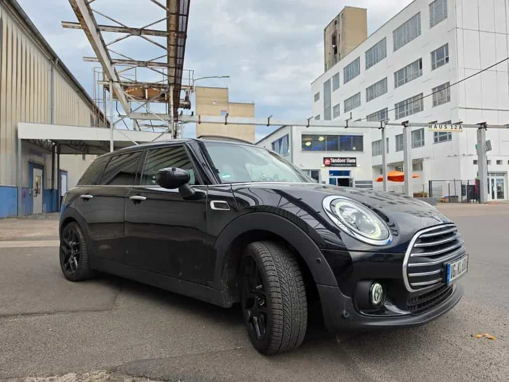 MINI Cooper Clubman Cooper Essential Trim Automat... 08/2020-photo-2