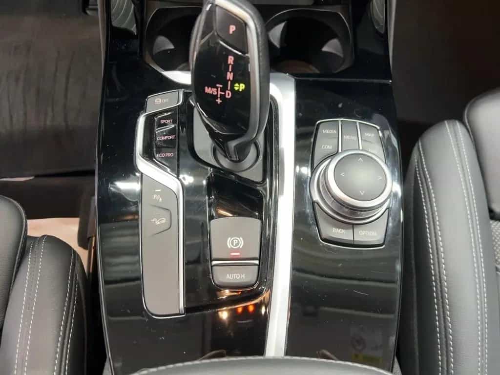 BMW X3 xDrive 20d MHD Advantage SHZ Rückfahrkamera 08/2021-photo-14