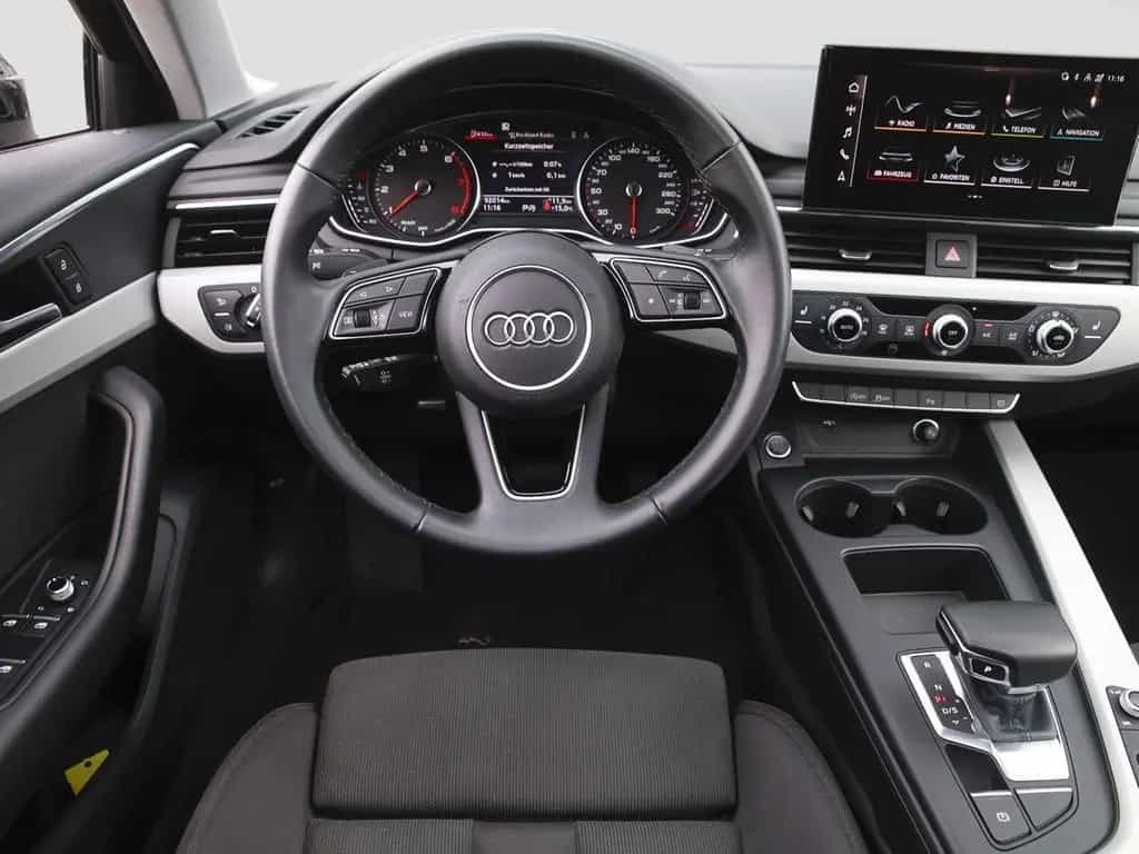 Audi A4 Avant 35 TFSI S line competition Matrix PDC+ 03/2023-photo-15