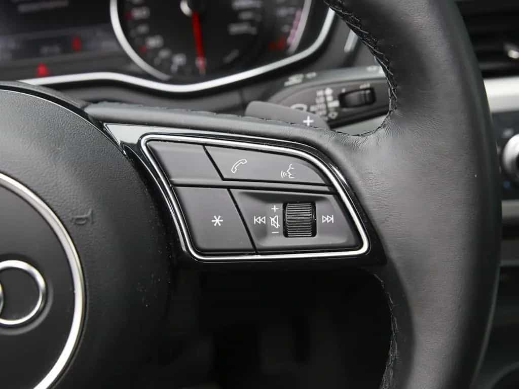 Audi A4 Avant 35 TFSI S line competition Matrix PDC+ 03/2023-photo-20