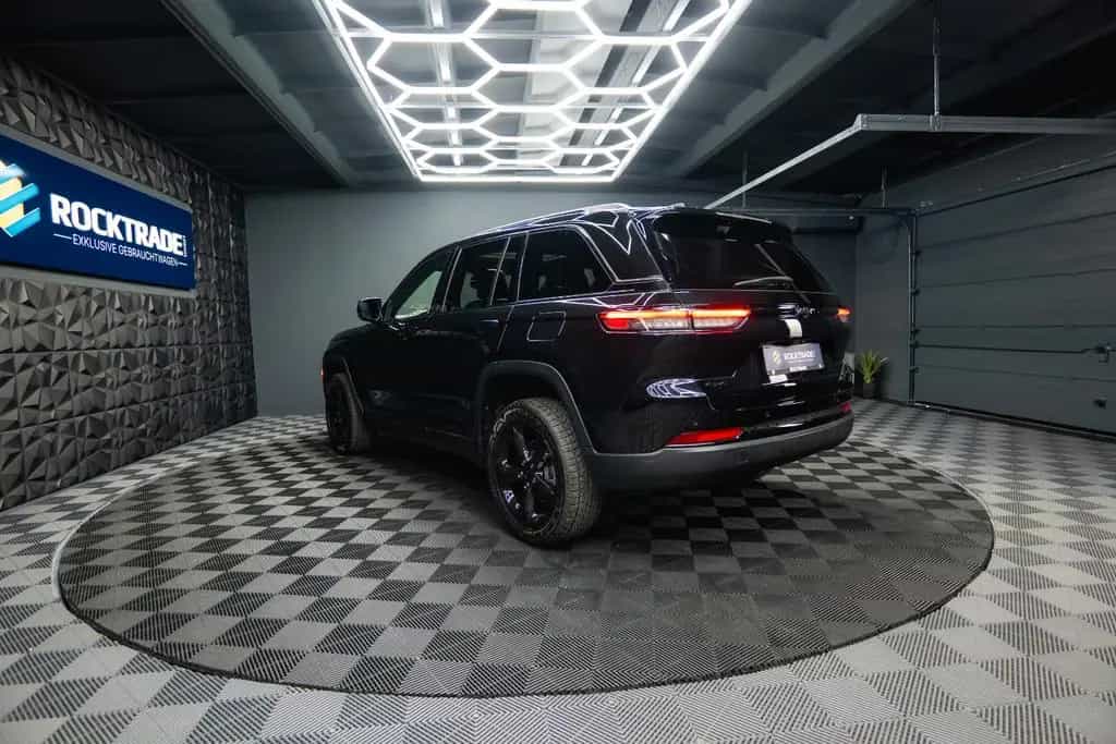 Jeep Grand Cherokee 3.6 4x4 Altitude *ACC*Pano*LED* 07/2022-photo-22