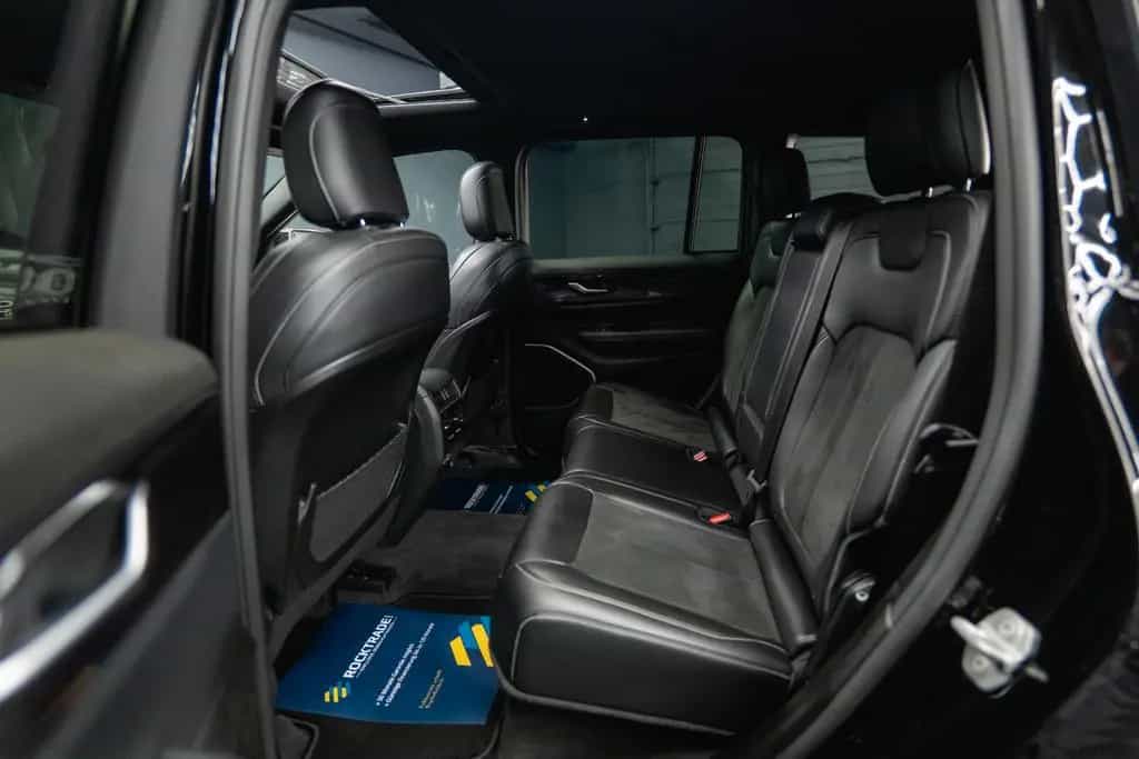 Jeep Grand Cherokee 3.6 4x4 Altitude *ACC*Pano*LED* 07/2022-photo-37