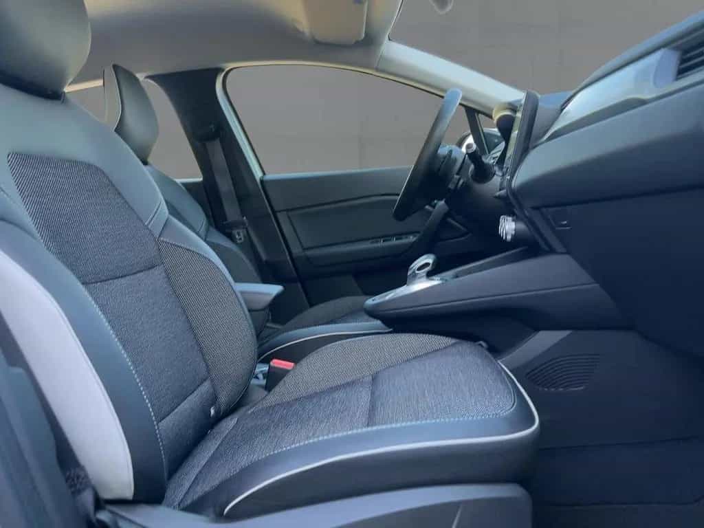 Renault Captur 1.3 TCe 155 Intens LED+NAVI+ACC+SHZ+RFK 03/2020-photo-11