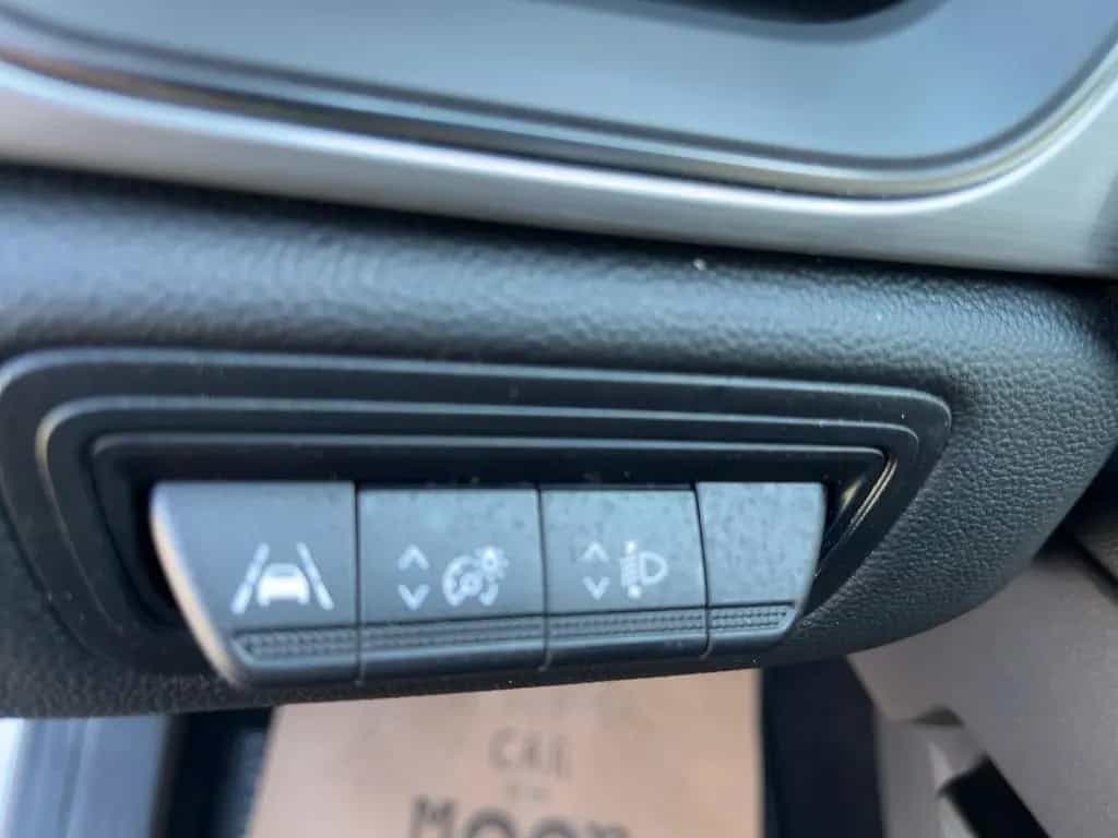 Renault Captur 1.3 TCe 155 Intens LED+NAVI+ACC+SHZ+RFK 03/2020-photo-20