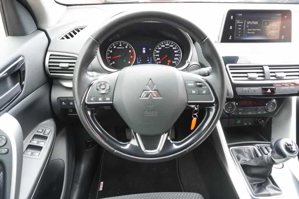 Mitsubishi Eclipse Cross 1.5 Active 2WD Tempomat DAB Kamera 11/2019-photo-12