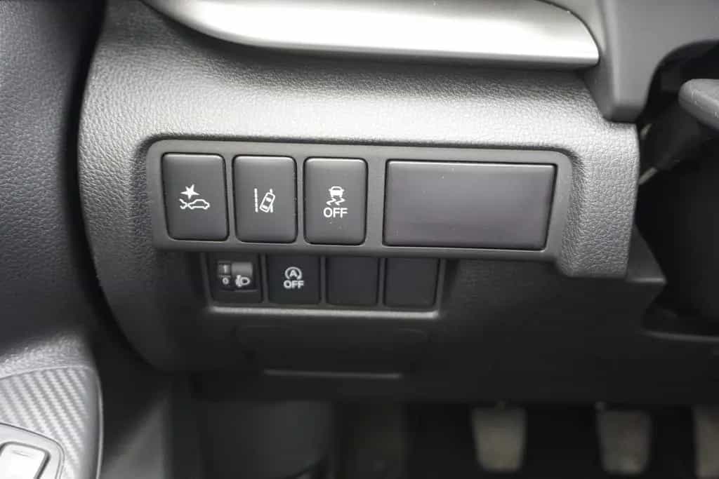 Mitsubishi Eclipse Cross 1.5 Active 2WD Tempomat DAB Kamera 11/2019-photo-25