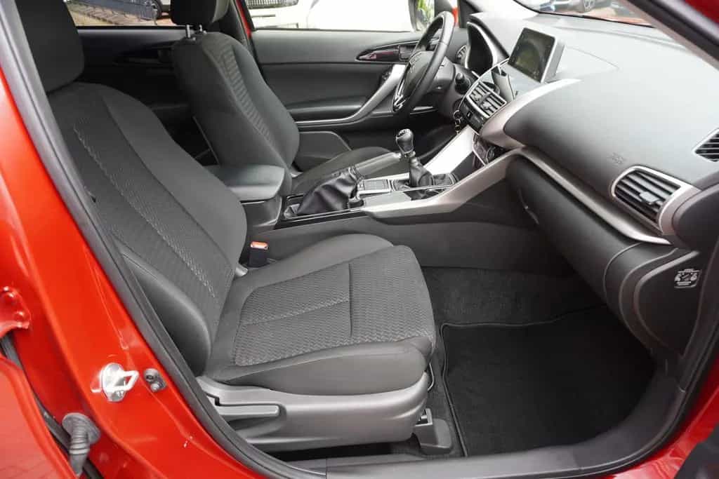 Mitsubishi Eclipse Cross 1.5 Active 2WD Tempomat DAB Kamera 11/2019-photo-28