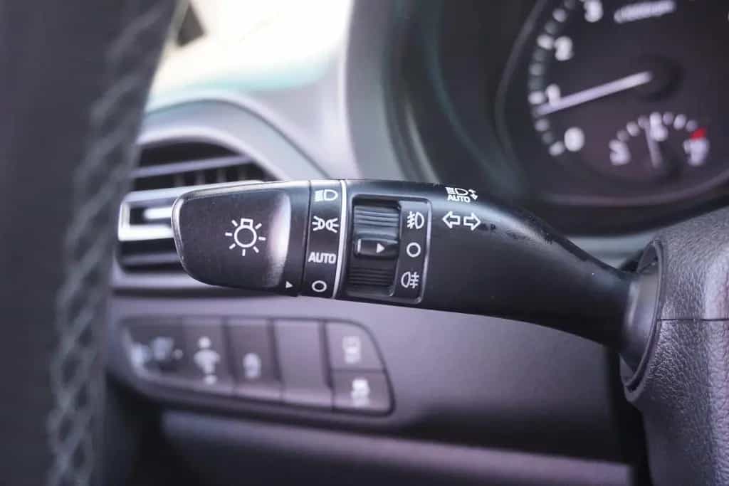 Hyundai i30 1.5 Mild-Hybrid Kamera Tempomat Sitzheizung 10/2021-photo-17