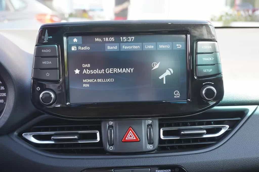 Hyundai i30 1.5 Mild-Hybrid Kamera Tempomat Sitzheizung 10/2021-photo-20