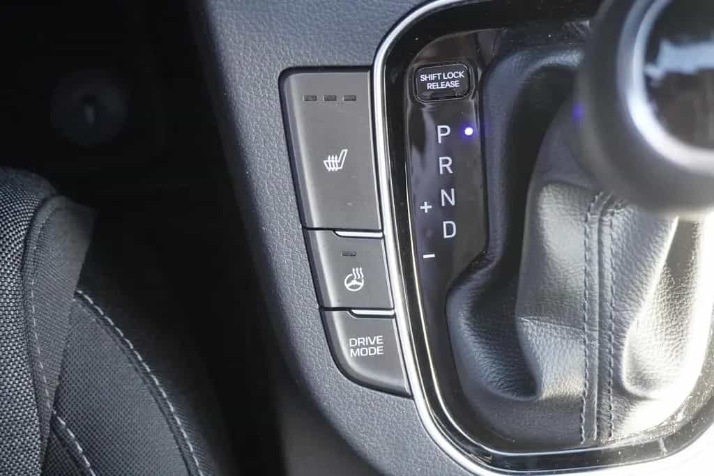 Hyundai i30 1.5 Mild-Hybrid Kamera Tempomat Sitzheizung 10/2021-photo-23