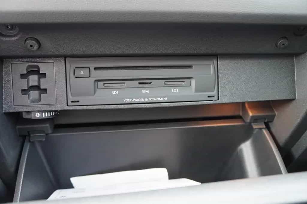Volkswagen Tiguan 2.0 TSI DSG 4Motion R-Line ACC 360° AHK 08/2019-photo-31