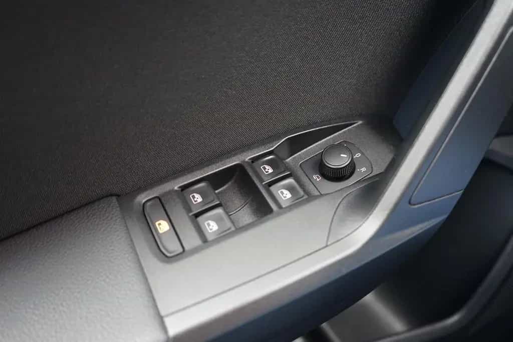 Seat Ibiza 1.5 FR Pro Black Edition LED Navi Kamera 05/2022-photo-33