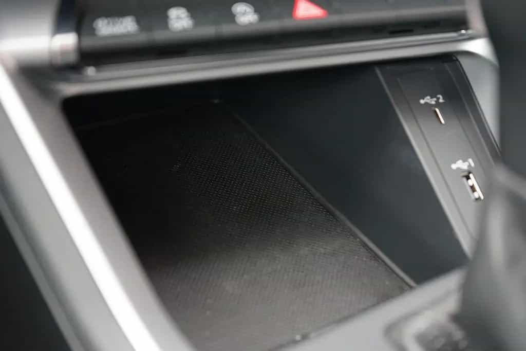Audi Q3 35 TFSI S-tronic advanced LED Navi DAB AHK 01/2019-photo-19