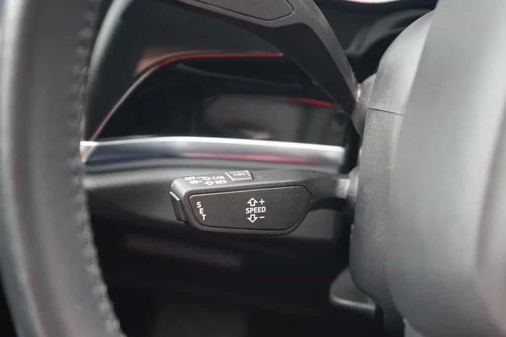 Audi Q3 35 TFSI S-tronic advanced LED Navi DAB AHK 01/2019-photo-28