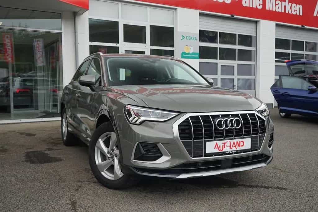 Audi Q3 35 TFSI S-tronic advanced LED Navi DAB AHK 01/2019-photo-3