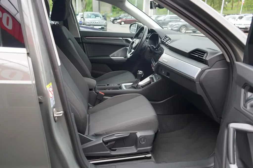 Audi Q3 35 TFSI S-tronic advanced LED Navi DAB AHK 01/2019-photo-37