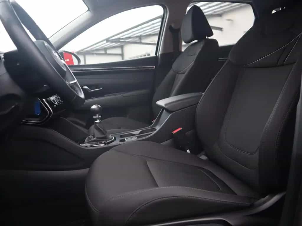 Hyundai TUCSON 1.6 T-GDI 2WD AHK Kamera PDC Tempomat 10/2021-photo-28