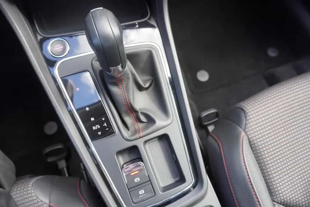 Seat Leon 1.4 TSI DSG FR LED Navi ACC Kamera FullLink 01/2018-photo-14