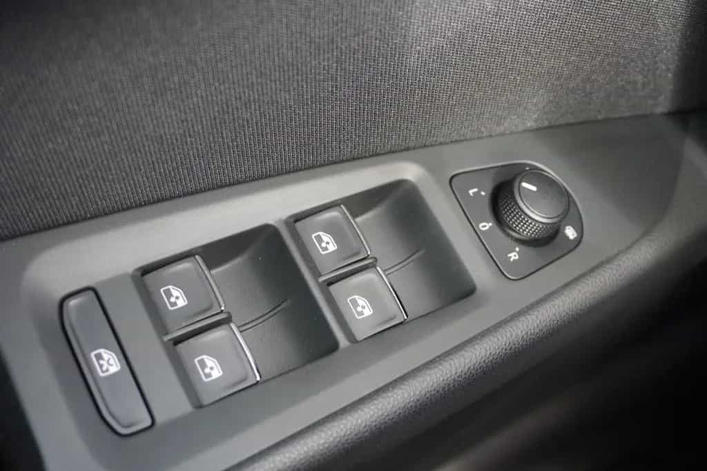Seat Leon 1.4 TSI DSG FR LED Navi ACC Kamera FullLink 01/2018-photo-23