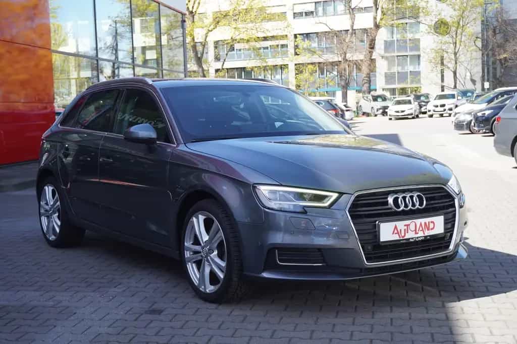 Audi A3 Sportback Navi Totwinkel Virtual Cockpit DAB 08/2018-photo-3