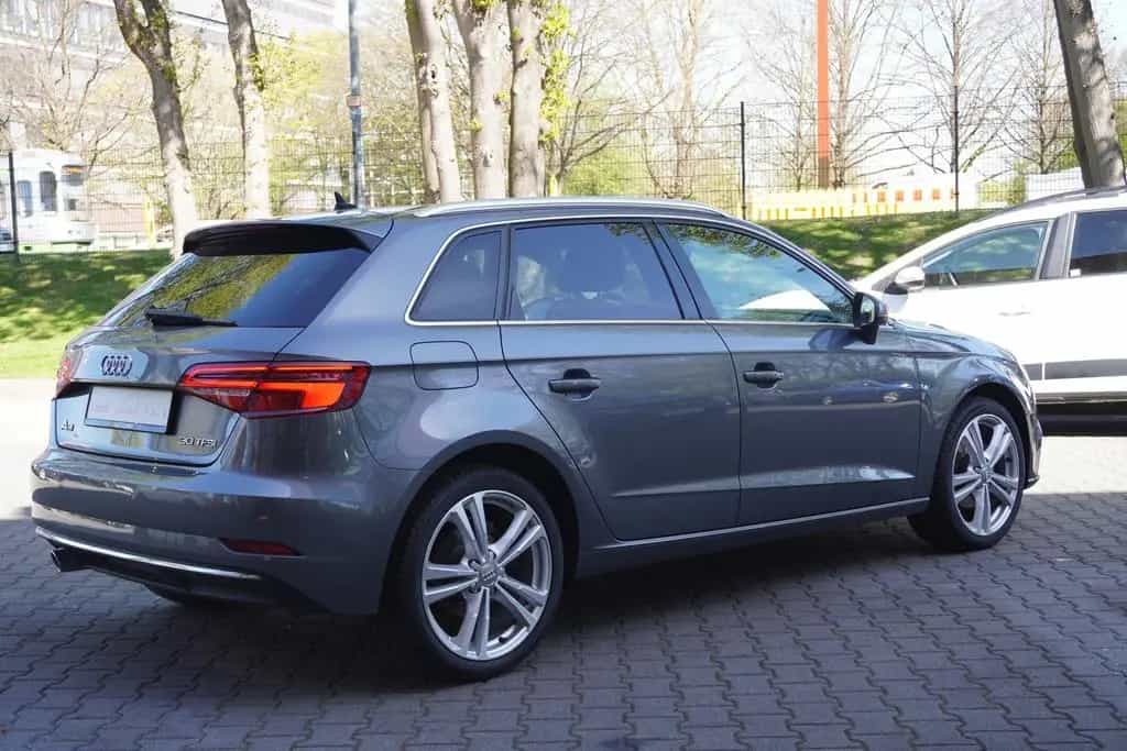 Audi A3 Sportback Navi Totwinkel Virtual Cockpit DAB 08/2018-photo-5