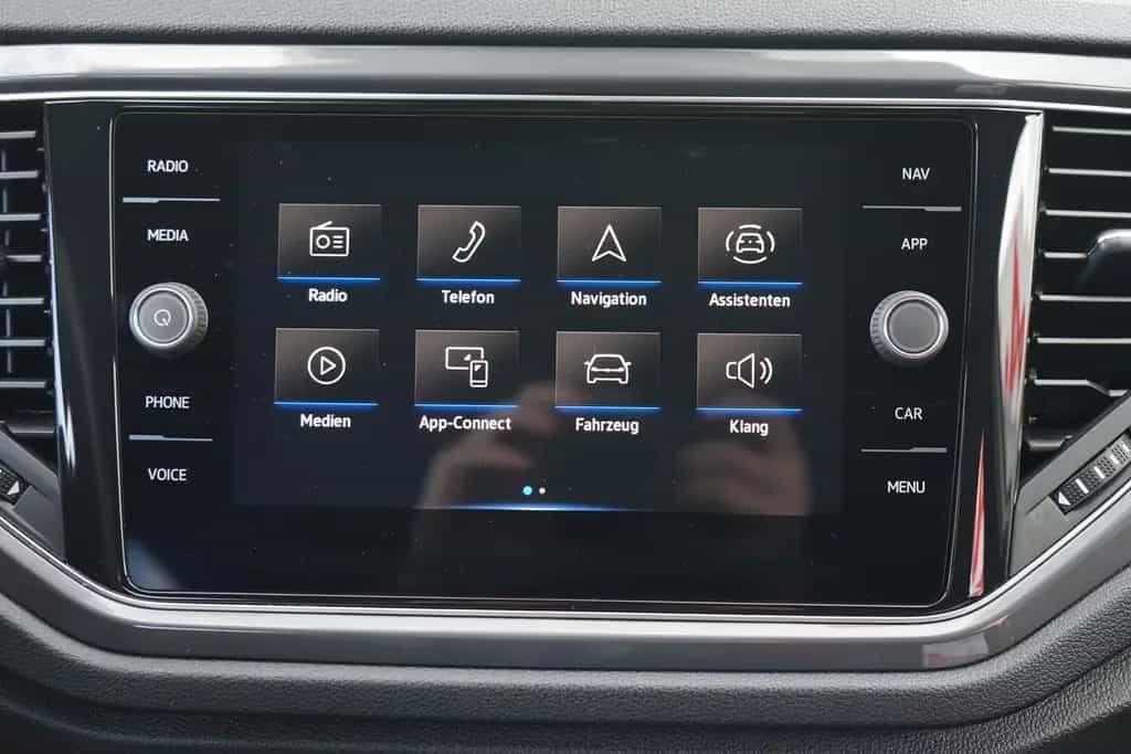 Volkswagen T-Roc 1.5 TSI R-Line LED ACC Kamera Sitzheizung 12/2021-photo-16