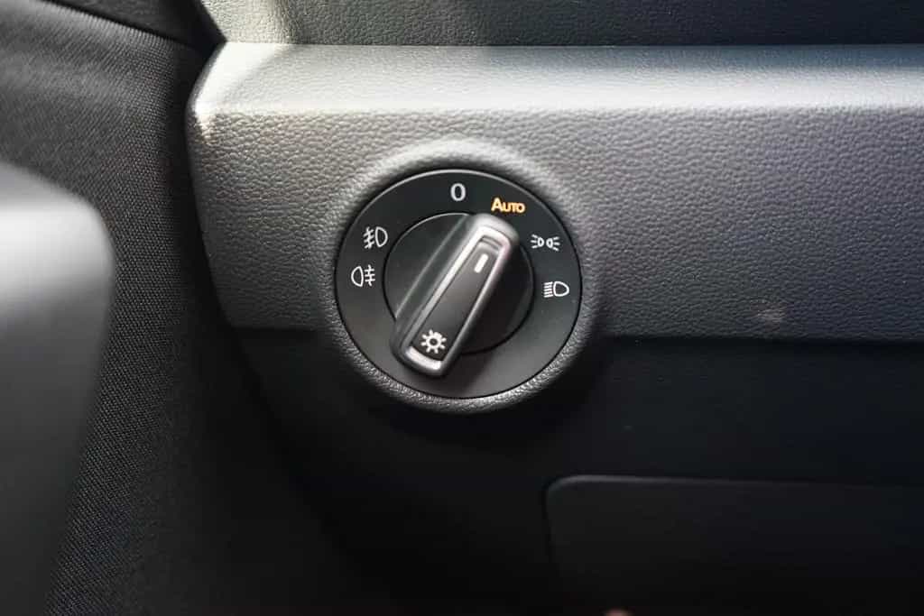 Volkswagen T-Roc 1.5 TSI R-Line LED ACC Kamera Sitzheizung 12/2021-photo-28
