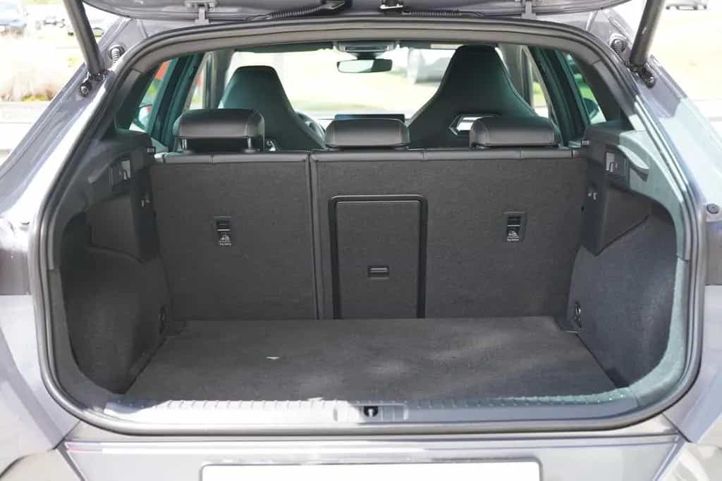 Cupra Formentor 2.0 VZ 4Drive Beats AHK ACC Totwinkel 01/2021-photo-31