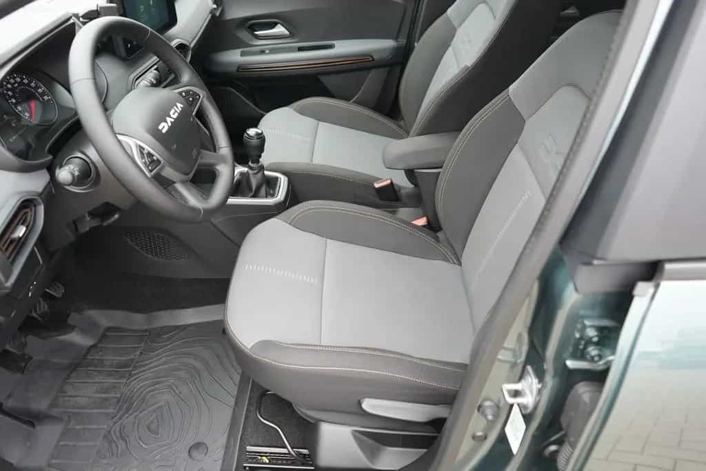 Dacia Jogger 1.0 TCE Extreme LED Navi Sitzheizung 08/2023-photo-29