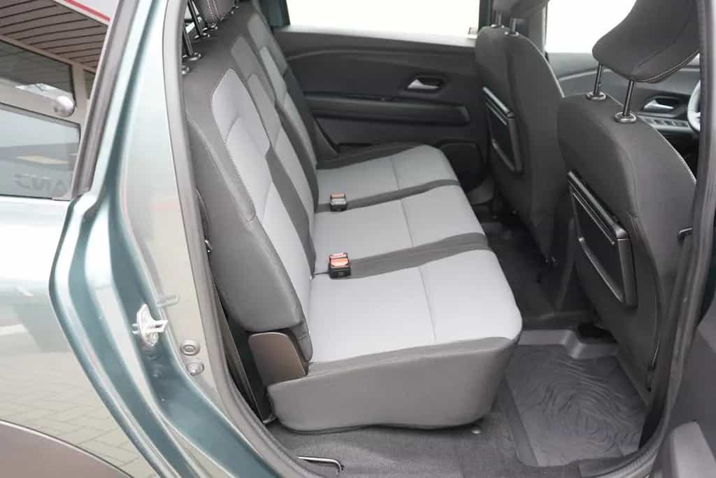 Dacia Jogger 1.0 TCE Extreme LED Navi Sitzheizung 08/2023-photo-31