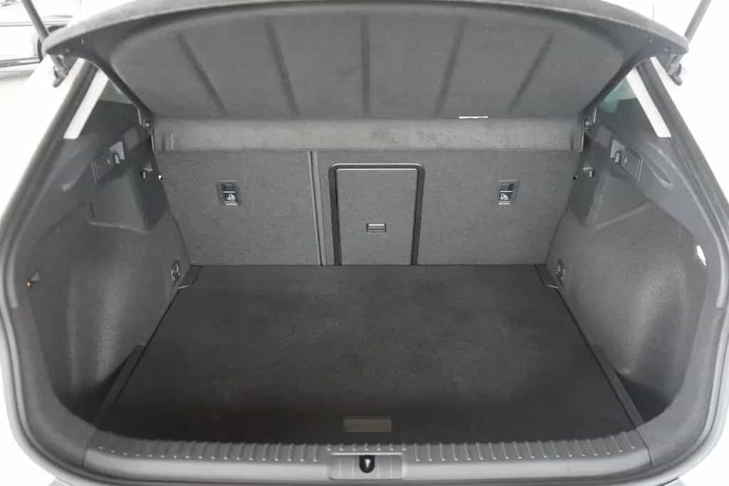 Cupra Formentor 1.5 TSI LED Android Apple Kamera ACC 10/2022-photo-29