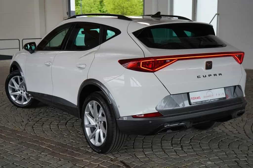 Cupra Formentor 1.5 TSI LED Android Apple Kamera ACC 10/2022-photo-3