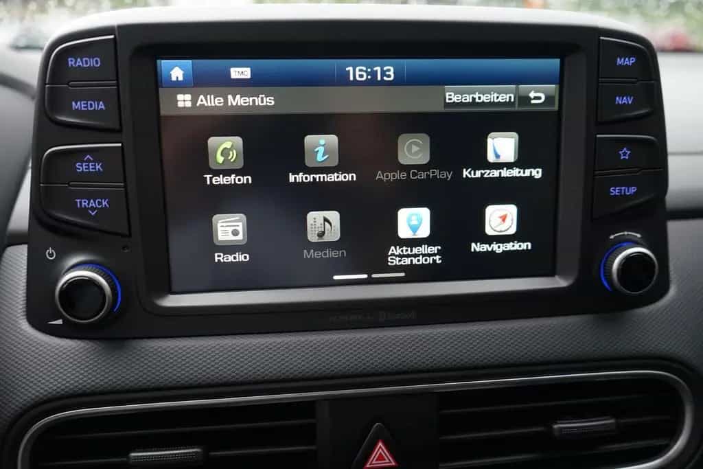 Hyundai KONA 1.0 T-GDI Kamera Navi DAB Klima 09/2020-photo-14